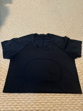 lululemon athletica Black Short Sleeve swiftly